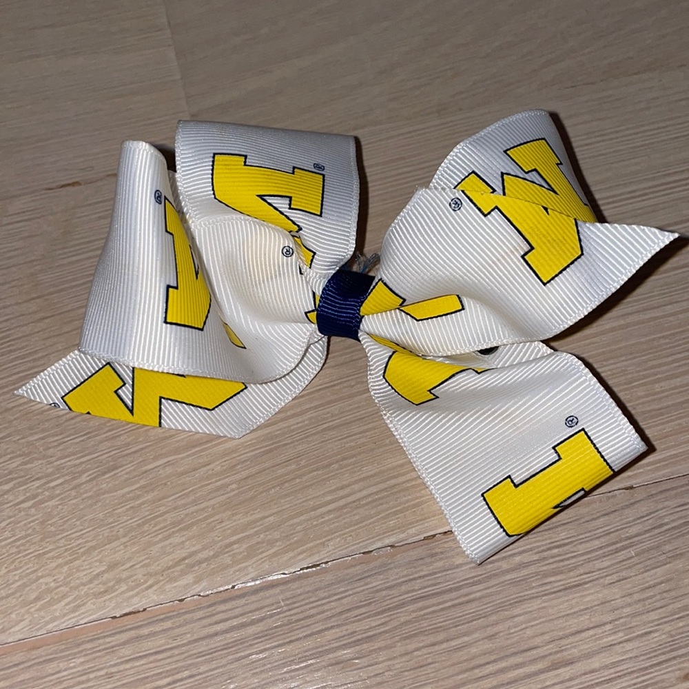 Umich hair bow